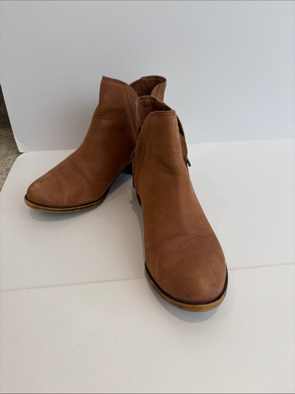Lucky Brand Women's Tan, Tobacco Brown Leather Ankle Booties 6.5